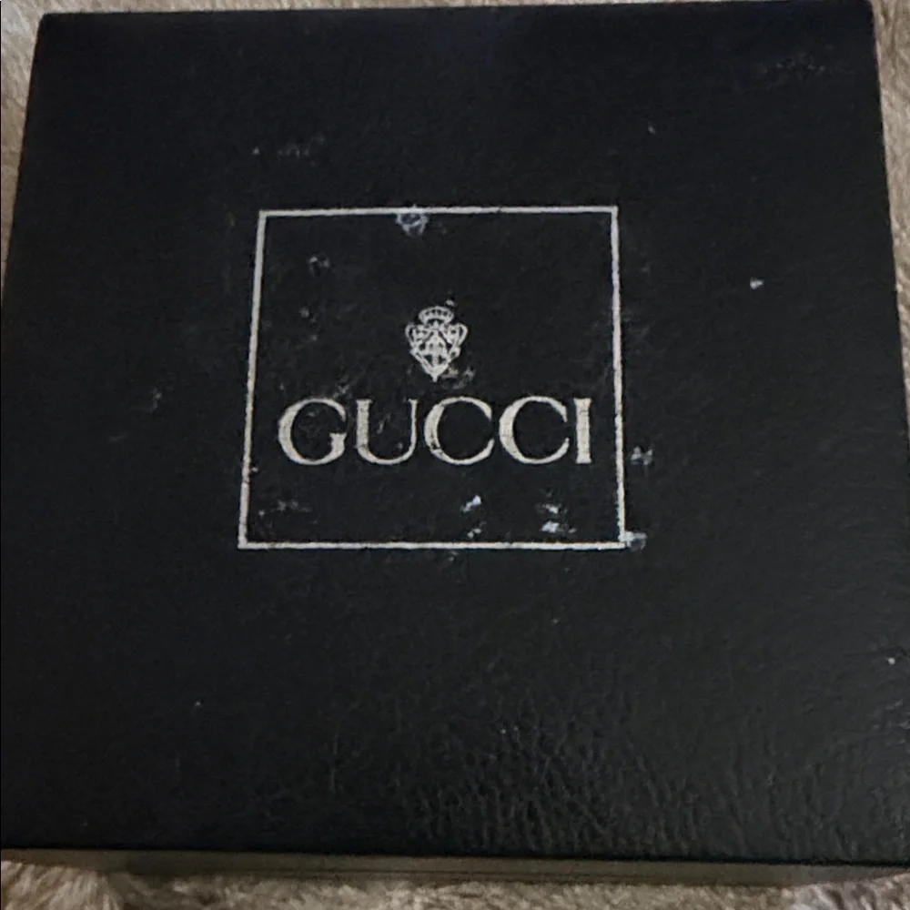 Vintage Gucci Interchangeable Bezel Watch - Picture 4 of 15